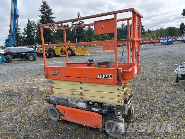 JLG 1932R Saksilavat