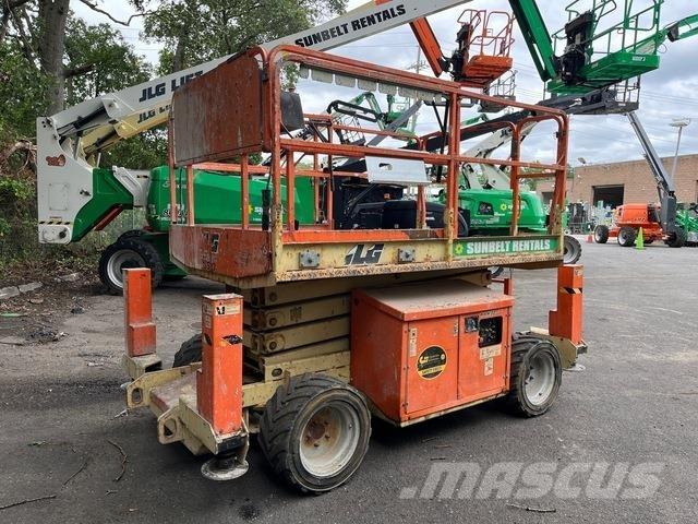JLG 260 MRT Saksilavat