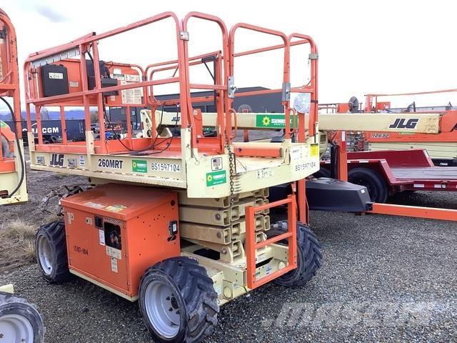 JLG 260MRT Saksilavat