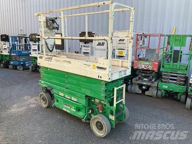JLG 2632ES Saksilavat