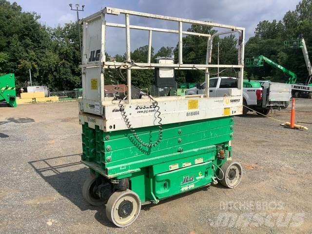 JLG 2632ES Saksilavat