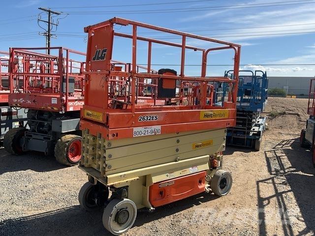 JLG 2632ES Scissor lifts