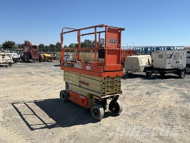 JLG 2632ES Saksilavat
