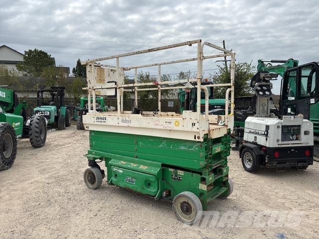 JLG 2646ES Saksilavat