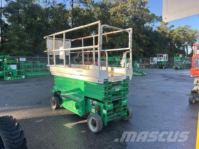 JLG 3246ES Saksilavat