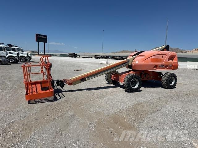 JLG 400S Teleskooppipuominostimet