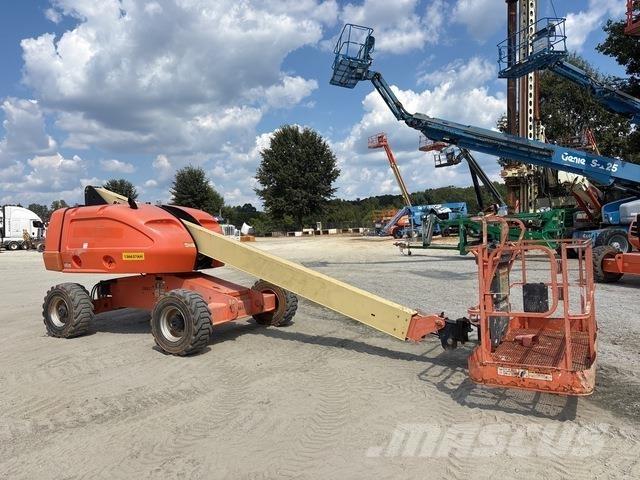 JLG 400S Teleskooppipuominostimet