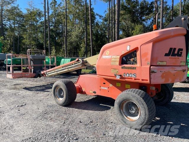 JLG 400S Teleskooppipuominostimet