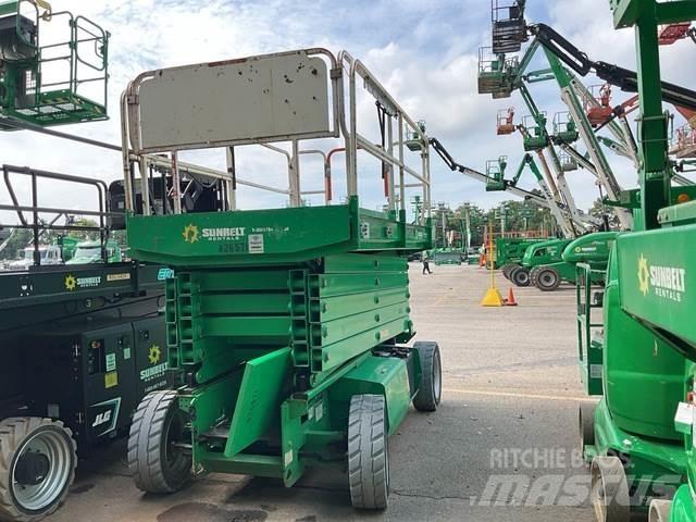 JLG 4069LE Saksilavat