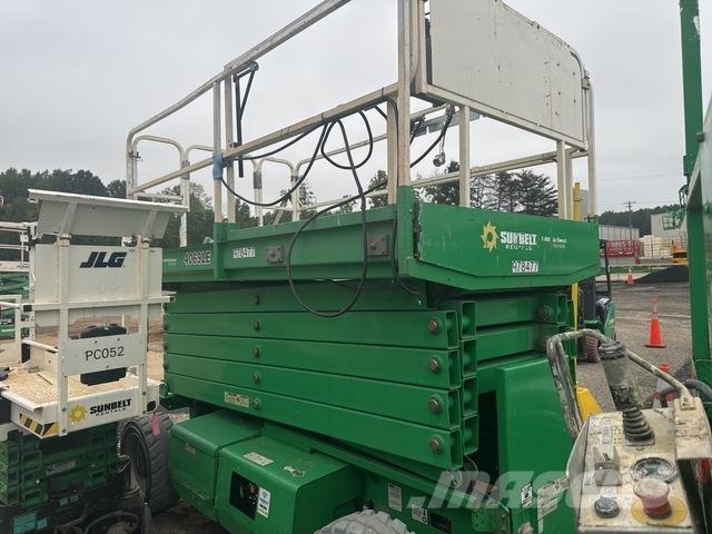 JLG 4069LE Saksilavat
