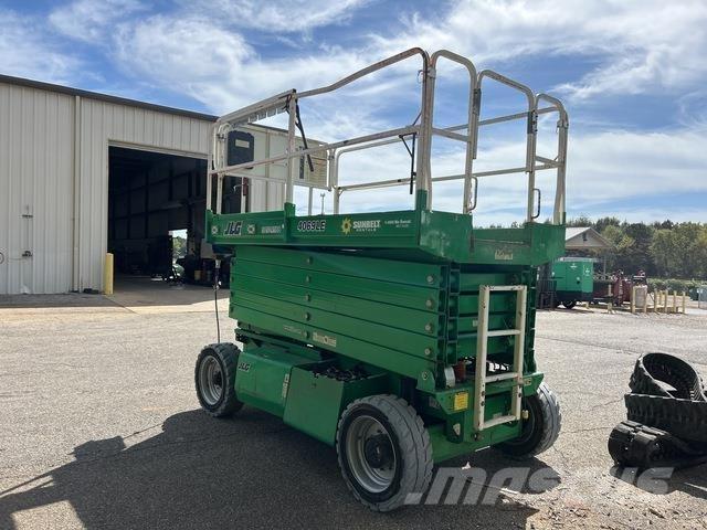 JLG 4069LE Saksilavat