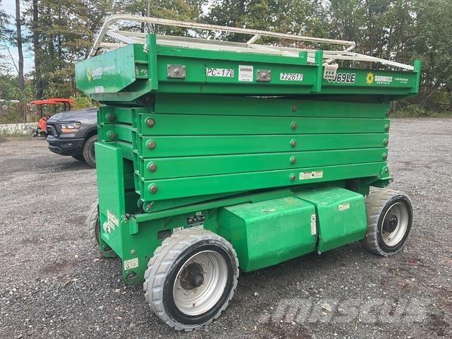 JLG 4069LE Saksilavat