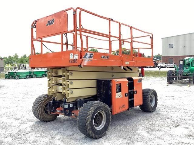 JLG 430LRT Saksilavat