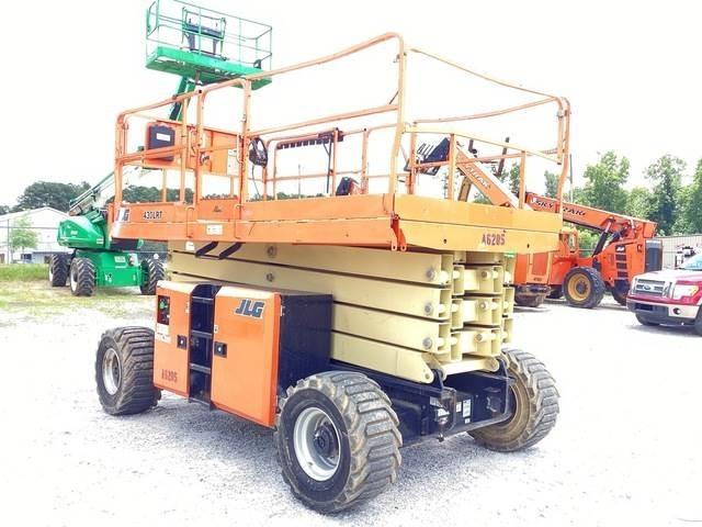 JLG 430LRT Saksilavat