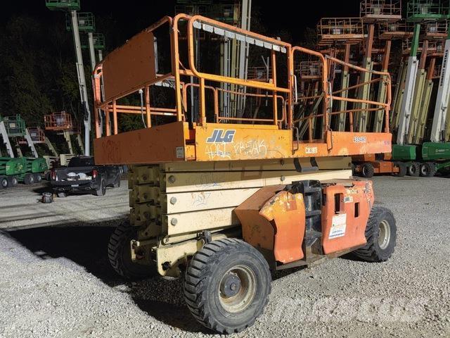 JLG 4394RT Saksilavat