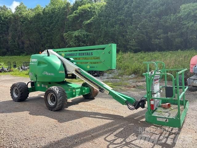 JLG 450A Kuukulkijat