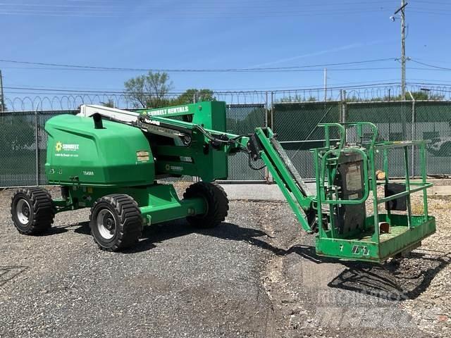 JLG 450AJ Kuukulkijat