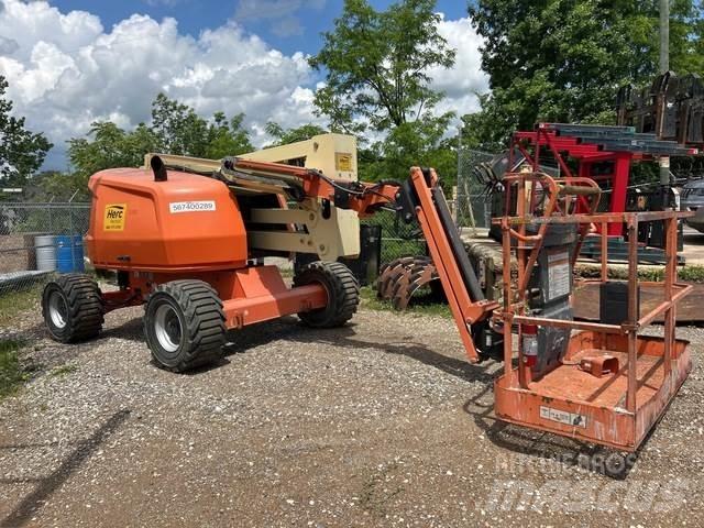 JLG 450AJ Kuukulkijat