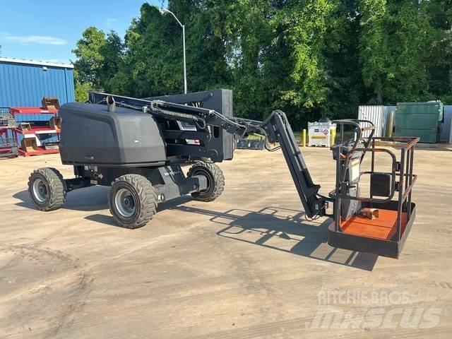 JLG 450AJ Kuukulkijat