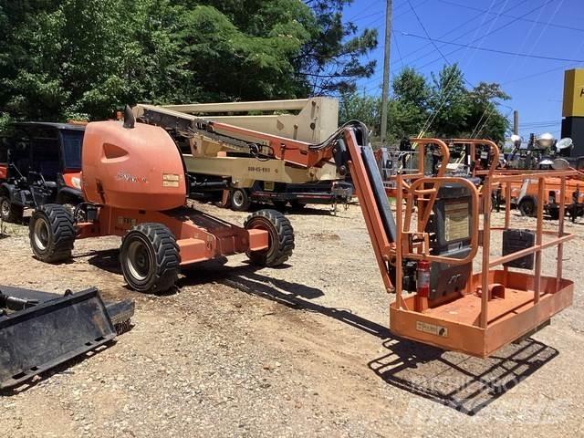 JLG 450AJ Kuukulkijat
