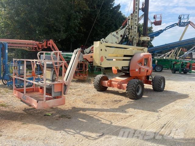 JLG 450AJ Kuukulkijat