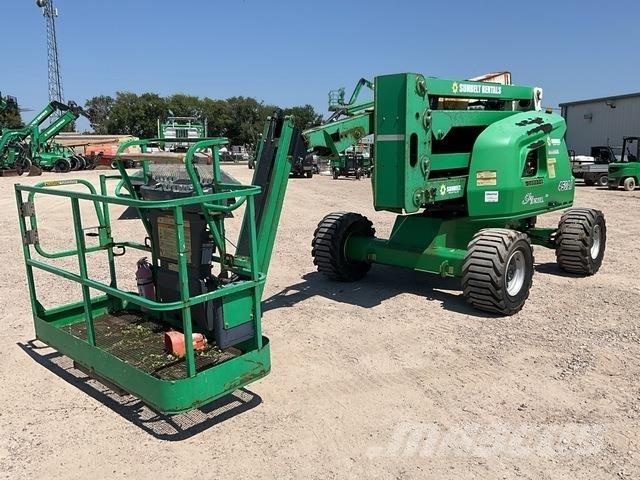 JLG 450AJ Kuukulkijat