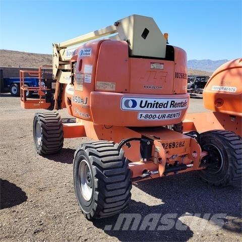 JLG 450AJ Kuukulkijat