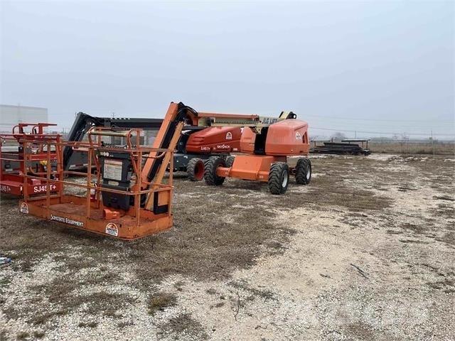 JLG 460SJ Teleskooppipuominostimet