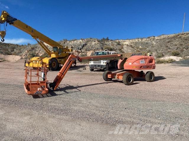JLG 460SJ Kuukulkijat