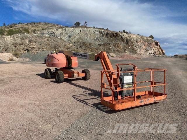 JLG 460SJ Kuukulkijat