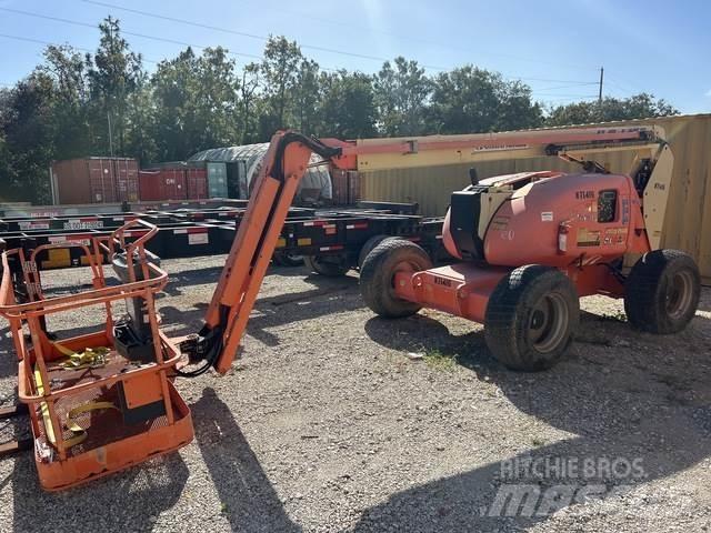JLG 600AJ Kuukulkijat
