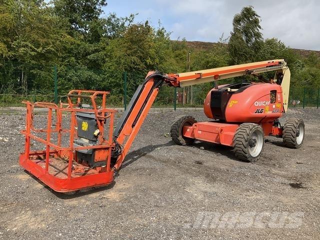 JLG 600AJ Kuukulkijat