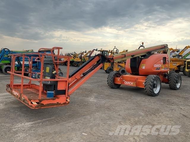 JLG 600AJ Kuukulkijat