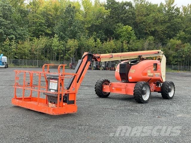 JLG 600AJ Kuukulkijat