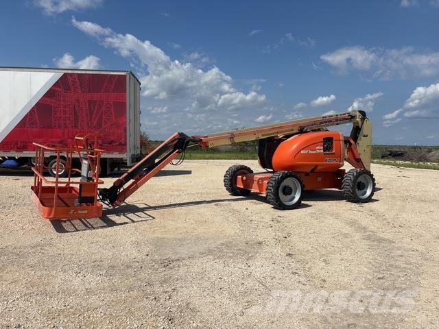 JLG 600AJ Kuukulkijat