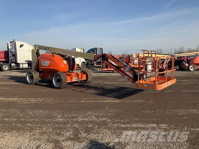 JLG 600AJ Kuukulkijat