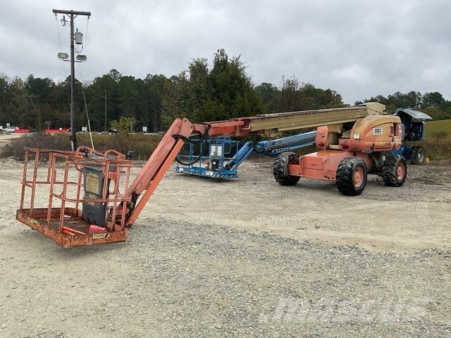 JLG 600S Kuukulkijat