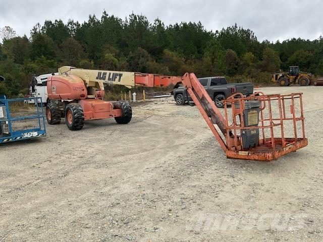 JLG 600S Kuukulkijat