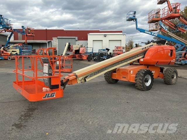 JLG 600S Teleskooppipuominostimet