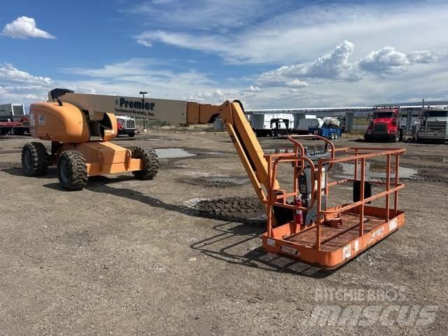 JLG 600SJ 4X4 Kuukulkijat