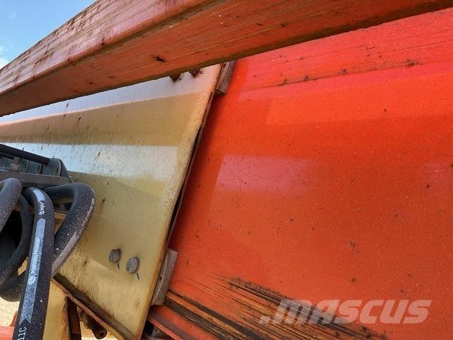 JLG 660SJ Teleskooppipuominostimet