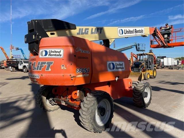 JLG 660SJ Teleskooppipuominostimet