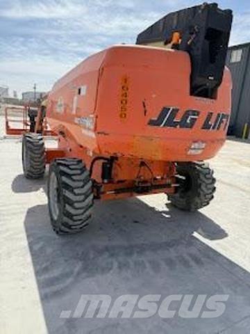 JLG 660SJ Teleskooppipuominostimet
