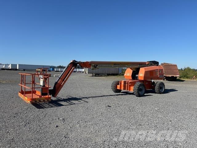 JLG 660SJ Teleskooppipuominostimet