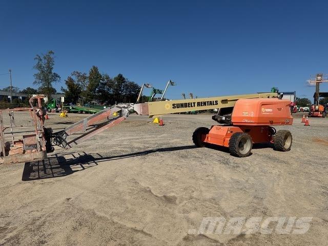 JLG 660SJ Teleskooppipuominostimet