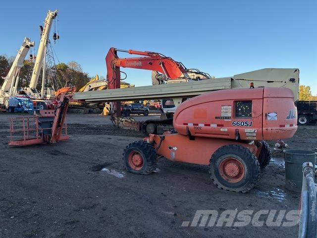 JLG 660SJ Teleskooppipuominostimet