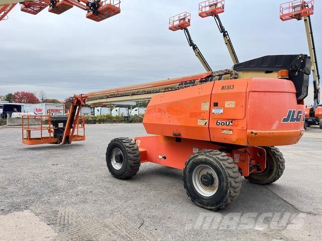 JLG 660SJ Teleskooppipuominostimet