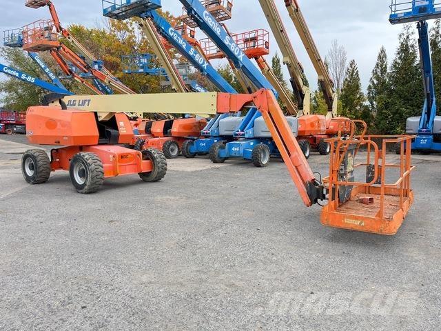 JLG 660SJ Teleskooppipuominostimet