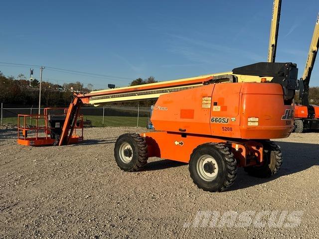 JLG 660SJ Teleskooppipuominostimet
