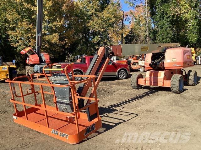 JLG 660SJ Teleskooppipuominostimet